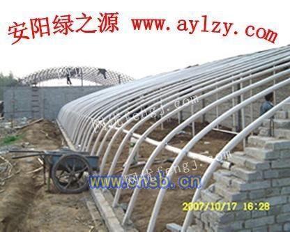 高效农业利器 蔬菜大棚骨架机与养殖机械配件的全面解析